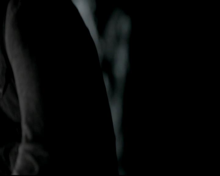 VampireDiariesWorld-dot-org_4x14DownTheRabbitHole2142.jpg