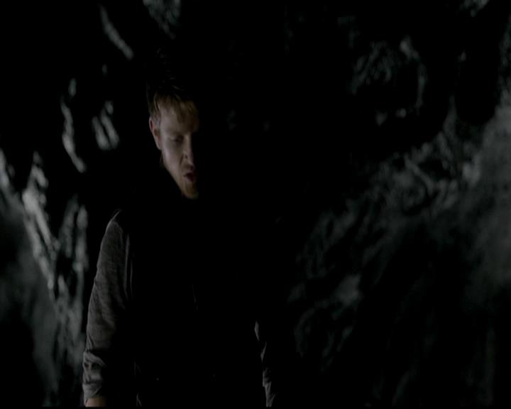 VampireDiariesWorld-dot-org_4x14DownTheRabbitHole2149.jpg