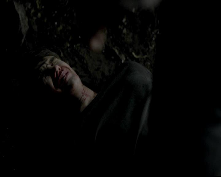 VampireDiariesWorld-dot-org_4x14DownTheRabbitHole2152.jpg