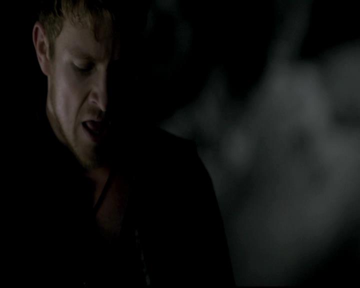 VampireDiariesWorld-dot-org_4x14DownTheRabbitHole2154.jpg