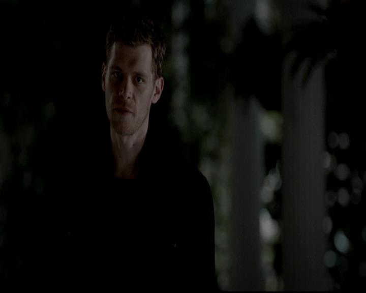 VampireDiariesWorld-dot-org_4x14DownTheRabbitHole2179.jpg