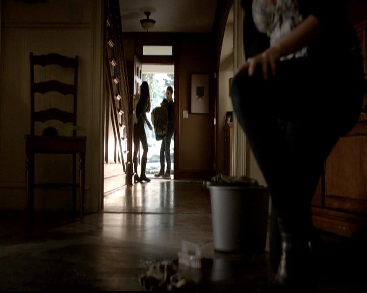 VampireDiariesWorld-dot-org_4x15StandByMe0102.jpg