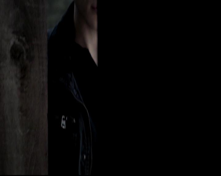 VampireDiariesWorld-dot-org_4x15StandByMe0190.jpg