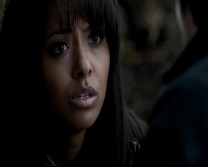 VampireDiariesWorld-dot-org_4x15StandByMe0306.jpg