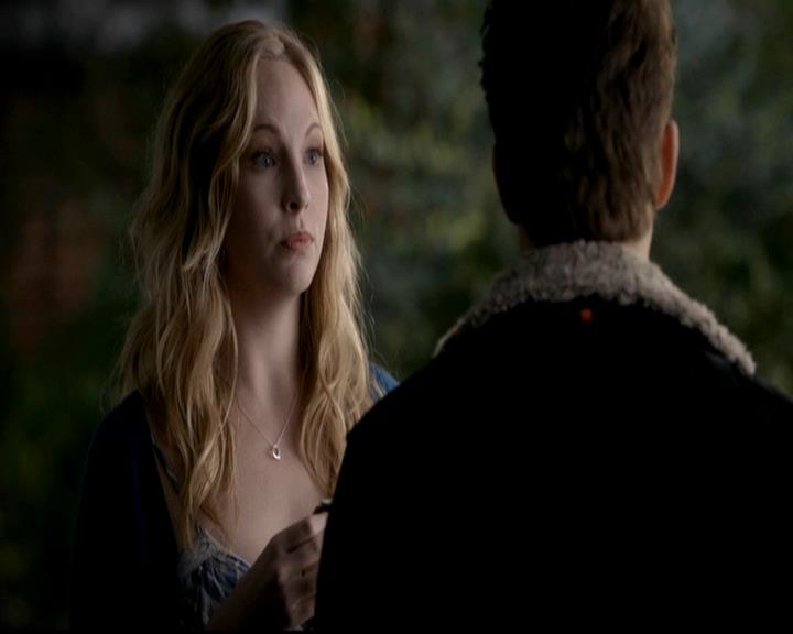 VampireDiariesWorld-dot-org_4x15StandByMe0471.jpg