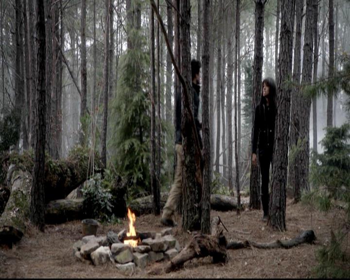 VampireDiariesWorld-dot-org_4x15StandByMe0569.jpg