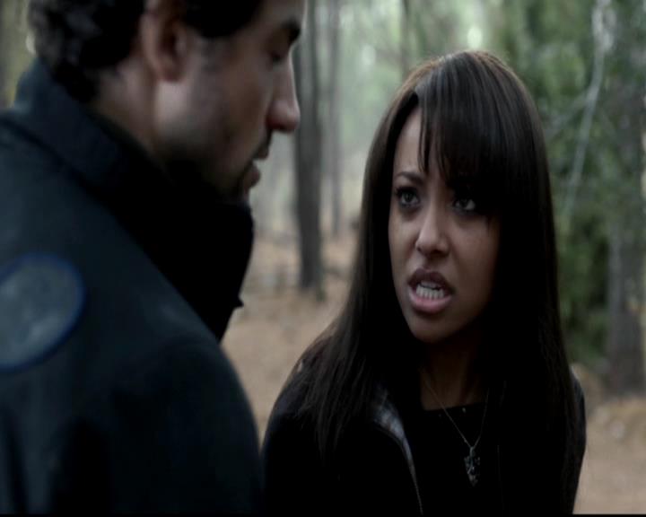 VampireDiariesWorld-dot-org_4x15StandByMe0571.jpg