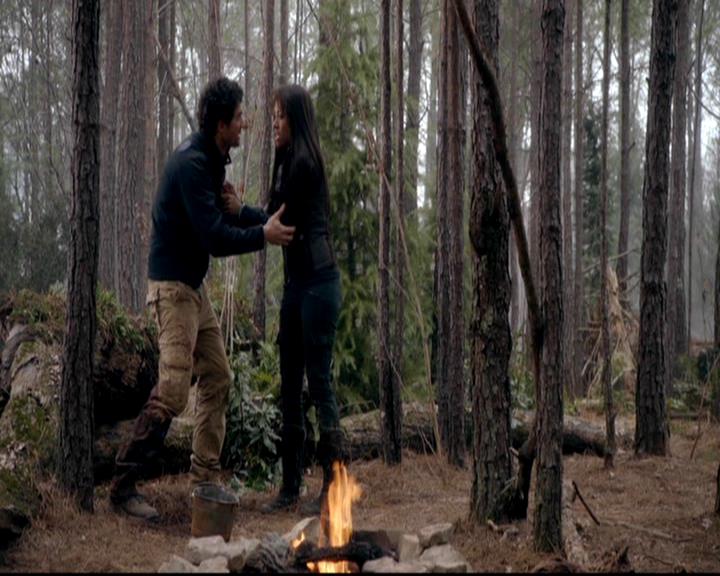 VampireDiariesWorld-dot-org_4x15StandByMe0591.jpg