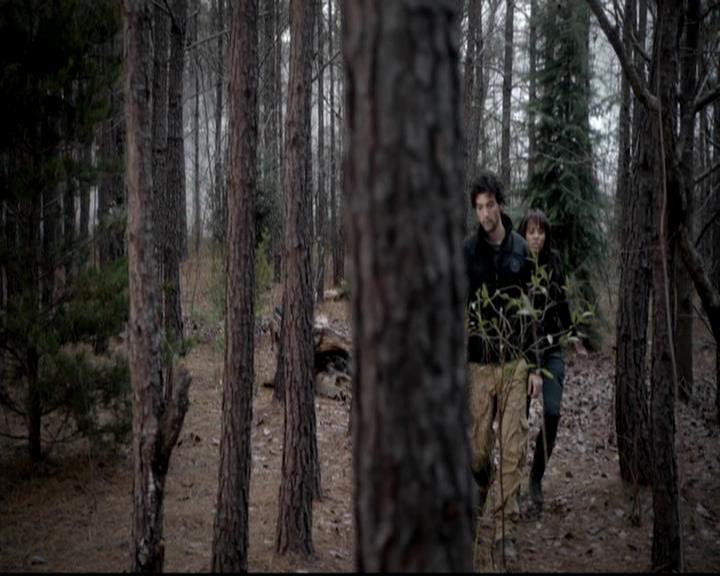 VampireDiariesWorld-dot-org_4x15StandByMe0919.jpg