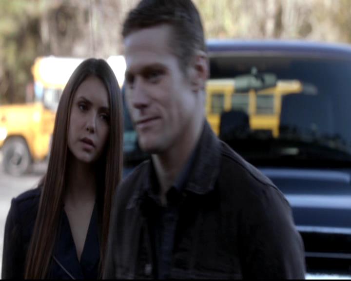 VampireDiariesWorld-dot-org_4x15StandByMe1145.jpg