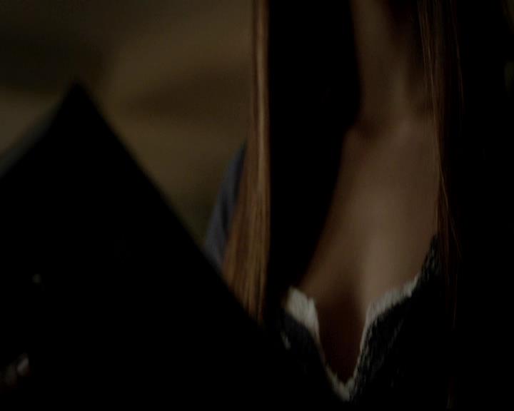 VampireDiariesWorld-dot-org_4x15StandByMe2080.jpg