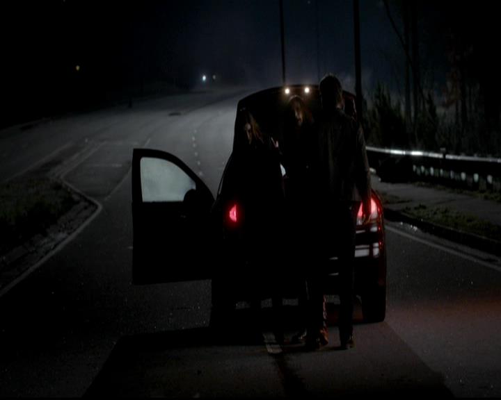 VampireDiariesWorld-dot-org_4x16BringItOn0116.jpg