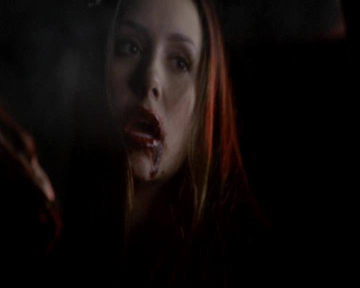 VampireDiariesWorld-dot-org_4x16BringItOn0131.jpg