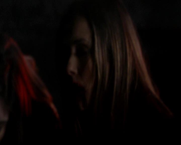 VampireDiariesWorld-dot-org_4x16BringItOn0134.jpg