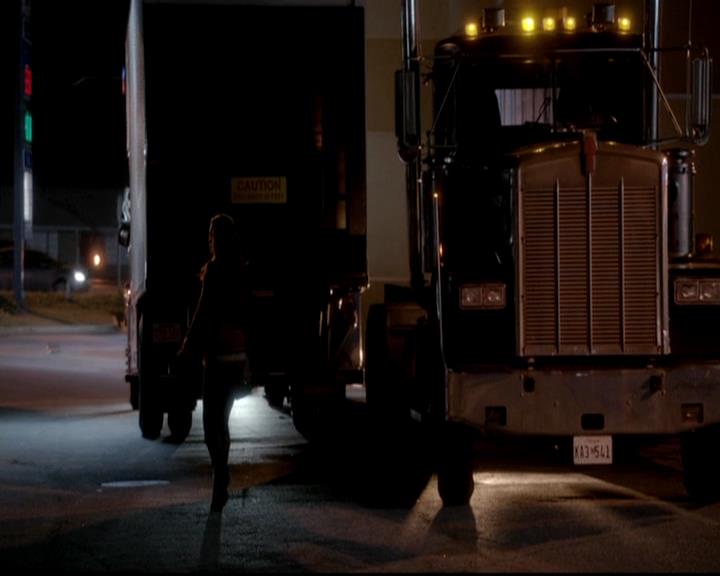 VampireDiariesWorld-dot-org_4x16BringItOn0162.jpg