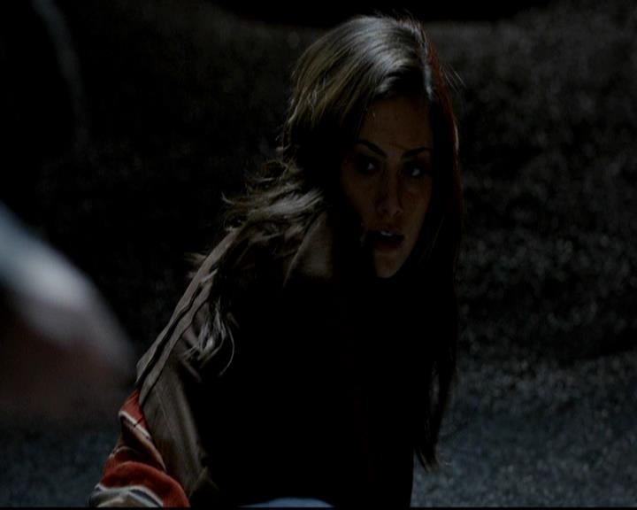 VampireDiariesWorld-dot-org_4x16BringItOn0182.jpg