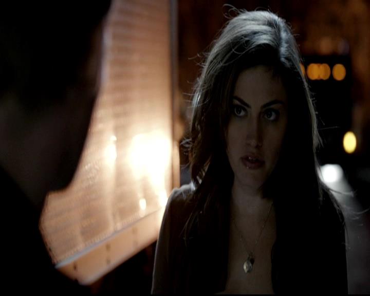 VampireDiariesWorld-dot-org_4x16BringItOn0201.jpg