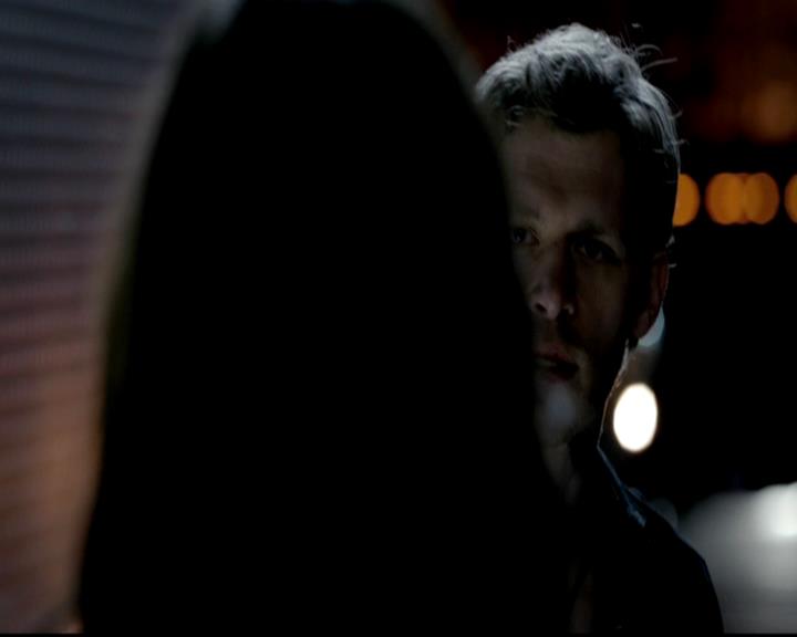 VampireDiariesWorld-dot-org_4x16BringItOn0214.jpg
