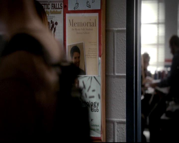 VampireDiariesWorld-dot-org_4x16BringItOn0311.jpg
