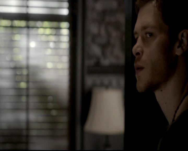 VampireDiariesWorld-dot-org_4x16BringItOn0382.jpg