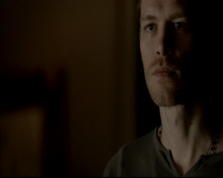 VampireDiariesWorld-dot-org_4x16BringItOn0412.jpg