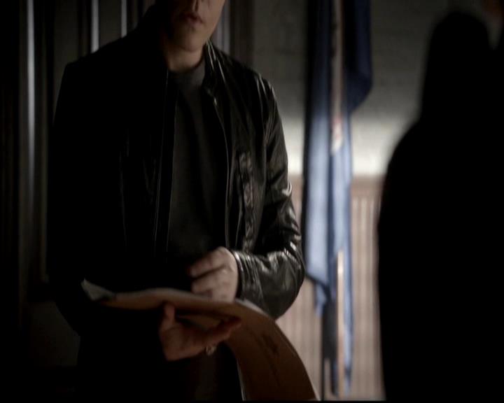 VampireDiariesWorld-dot-org_4x16BringItOn0445.jpg