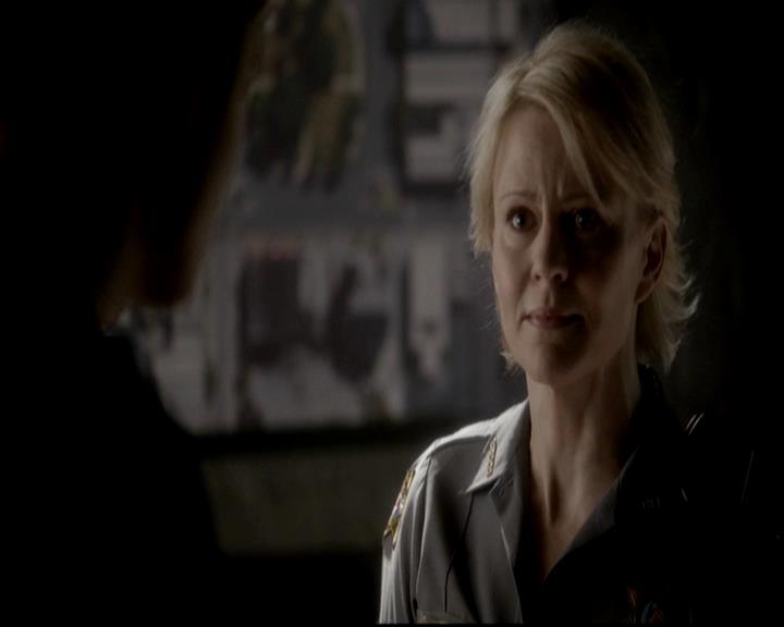 VampireDiariesWorld-dot-org_4x16BringItOn0467.jpg