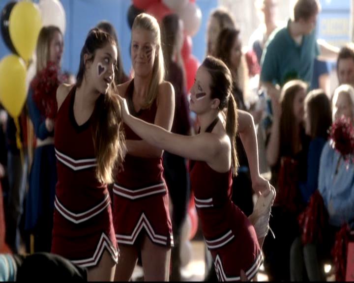 VampireDiariesWorld-dot-org_4x16BringItOn0584.jpg