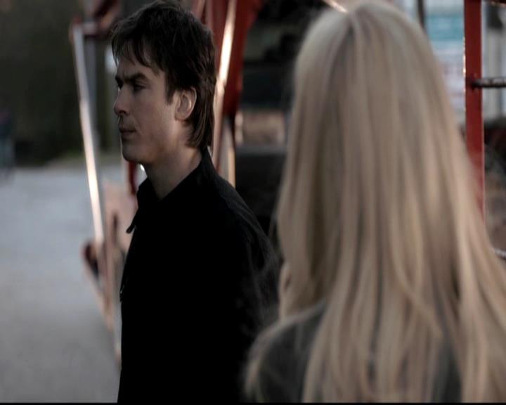 VampireDiariesWorld-dot-org_4x16BringItOn0692.jpg
