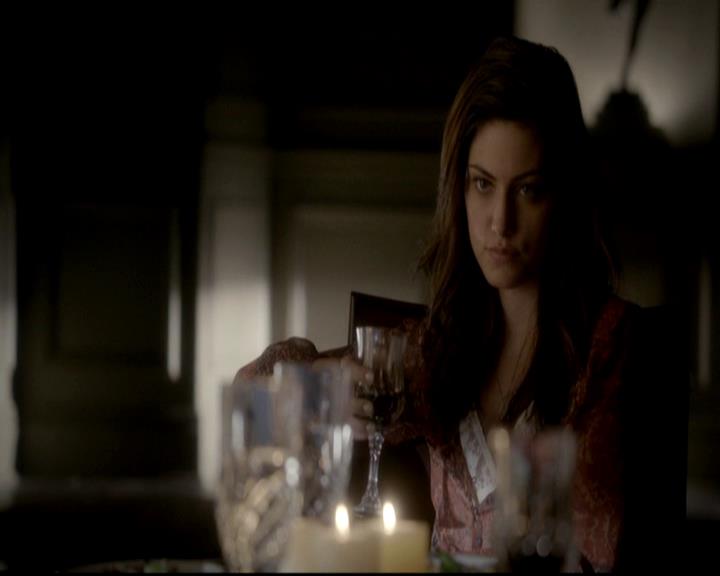 VampireDiariesWorld-dot-org_4x16BringItOn0729.jpg
