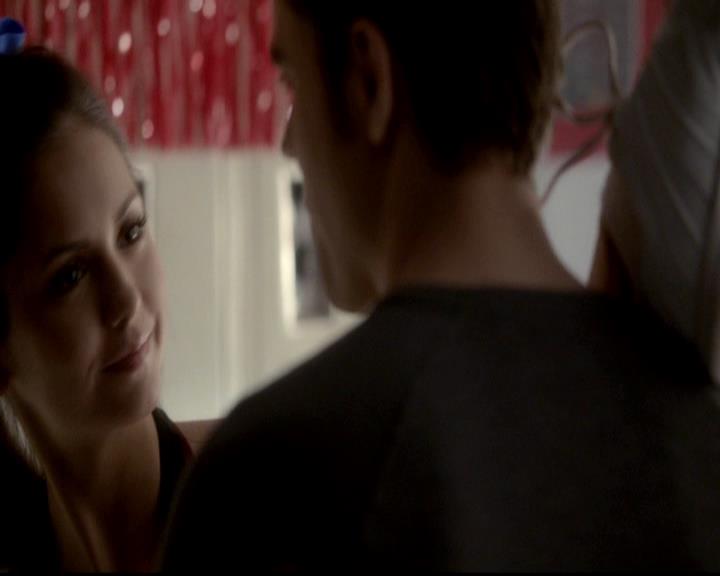 VampireDiariesWorld-dot-org_4x16BringItOn0791.jpg