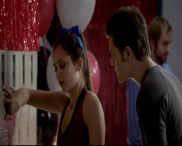 VampireDiariesWorld-dot-org_4x16BringItOn0811.jpg