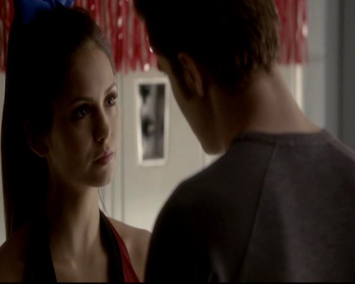 VampireDiariesWorld-dot-org_4x16BringItOn0831.jpg