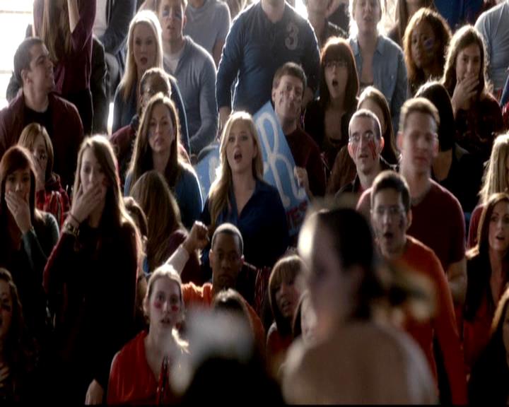 VampireDiariesWorld-dot-org_4x16BringItOn0880.jpg