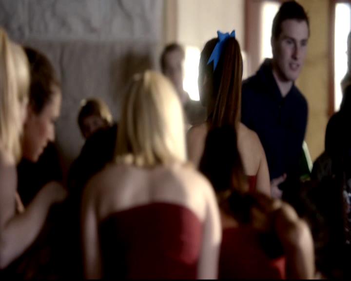 VampireDiariesWorld-dot-org_4x16BringItOn0895.jpg