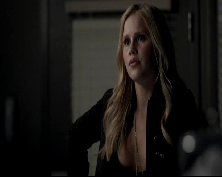 VampireDiariesWorld-dot-org_4x16BringItOn0993.jpg