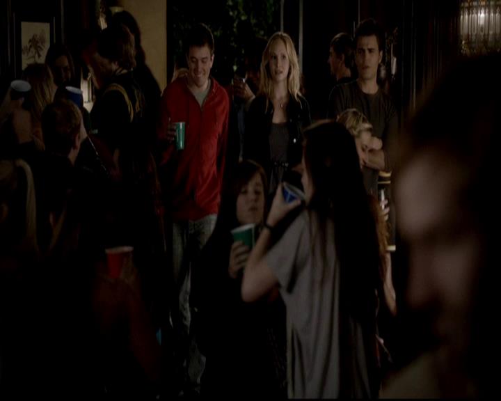 VampireDiariesWorld-dot-org_4x16BringItOn1332.jpg