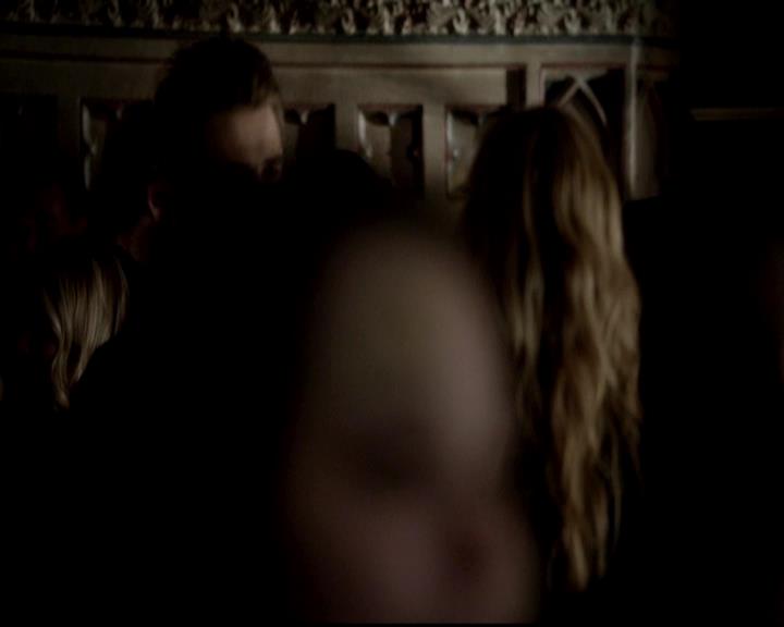 VampireDiariesWorld-dot-org_4x16BringItOn1345.jpg