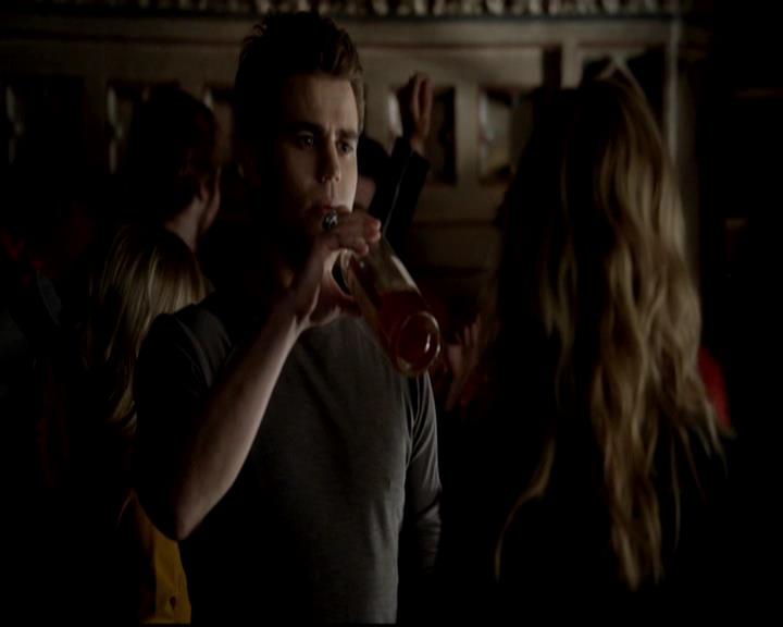 VampireDiariesWorld-dot-org_4x16BringItOn1348.jpg