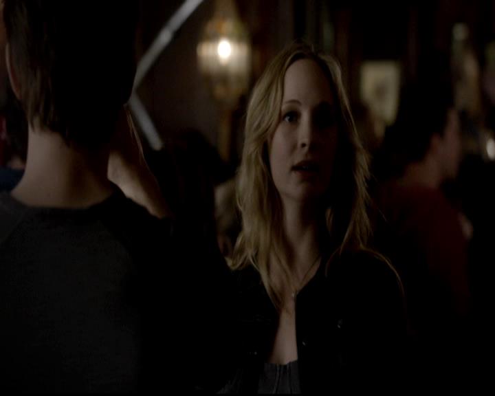 VampireDiariesWorld-dot-org_4x16BringItOn1349.jpg