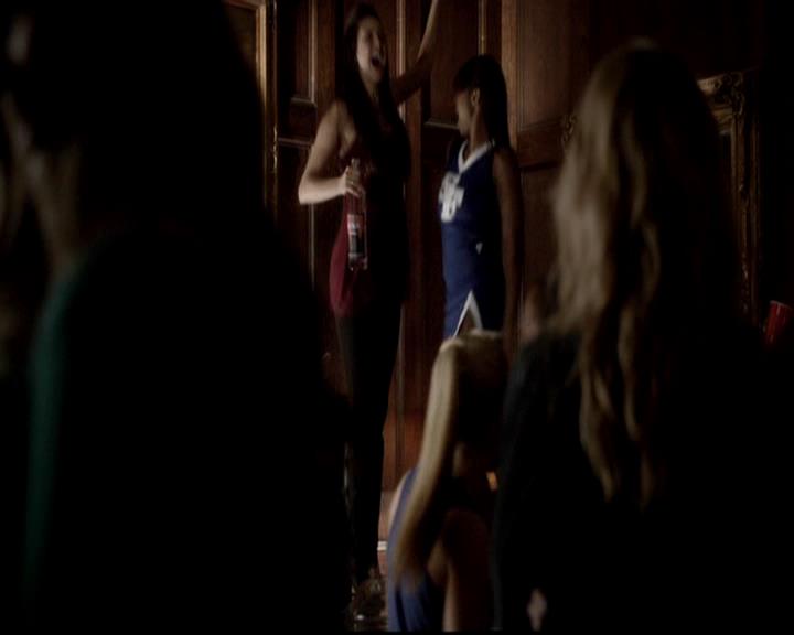 VampireDiariesWorld-dot-org_4x16BringItOn1353.jpg