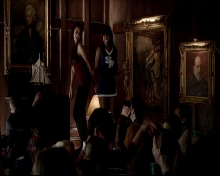 VampireDiariesWorld-dot-org_4x16BringItOn1358.jpg
