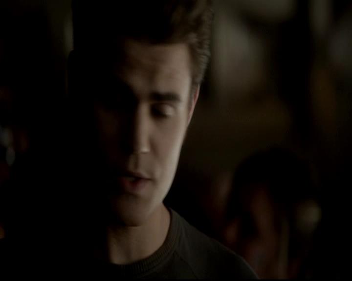 VampireDiariesWorld-dot-org_4x16BringItOn1390.jpg