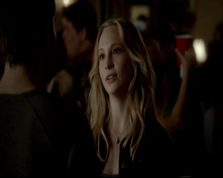 VampireDiariesWorld-dot-org_4x16BringItOn1398.jpg