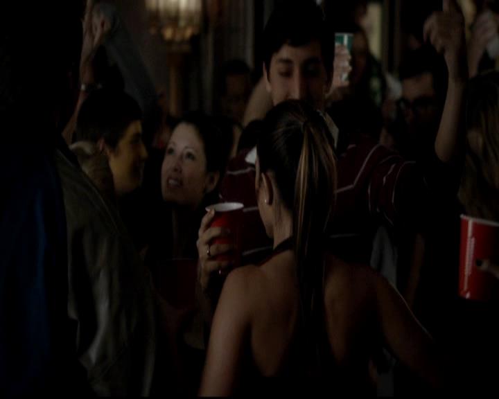 VampireDiariesWorld-dot-org_4x16BringItOn1409.jpg