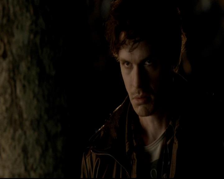 VampireDiariesWorld-dot-org_4x16BringItOn1463.jpg