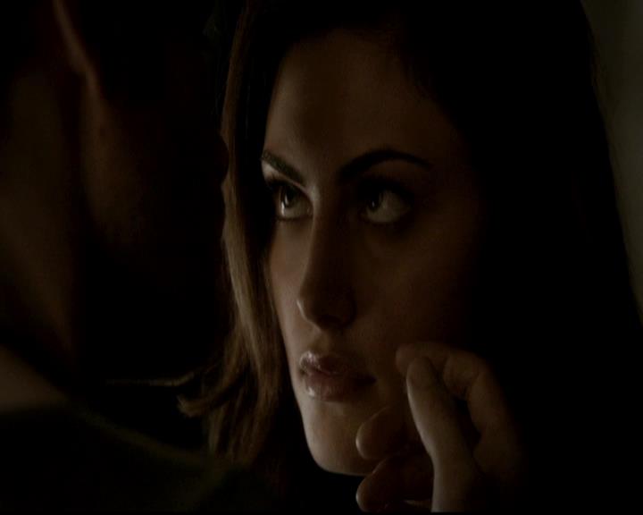 VampireDiariesWorld-dot-org_4x16BringItOn1592.jpg