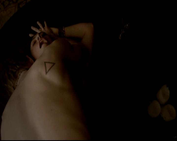 VampireDiariesWorld-dot-org_4x16BringItOn1627.jpg