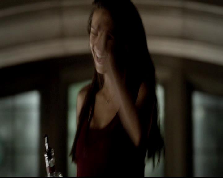 VampireDiariesWorld-dot-org_4x16BringItOn1640.jpg