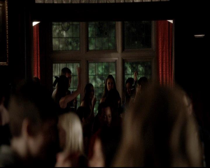 VampireDiariesWorld-dot-org_4x16BringItOn1647.jpg